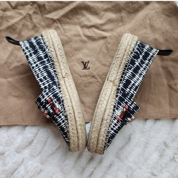 Louis Vuitton LV Women's size 37 Euro 7 US Gem Jewel Espadrille Slip On Shoes - Picture 3 of 13